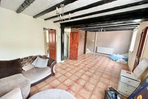 3 bedroom detached house for sale - Castle Street, Hadley, Telford, Shropshire, TF1 5GH