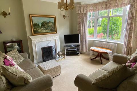 110 Towcester Road, Northampton, NN4 8LH