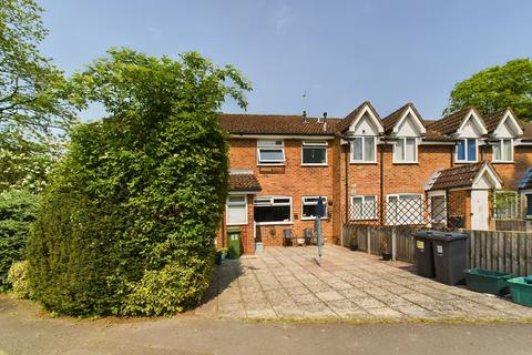 66 Canterbury Close, Yate, Bristol, BS37 5TX