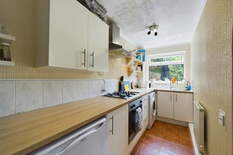 66 Canterbury Close, Yate, Bristol, BS37 5TX