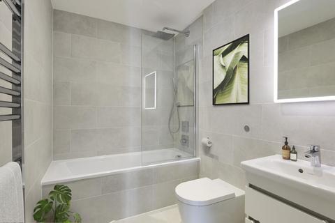 2 bedroom flat for sale - Crown Street, Camberwell