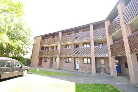 2 bedroom apartment for sale - Pearce Court, George Street, Gosport, Hampshire, PO12