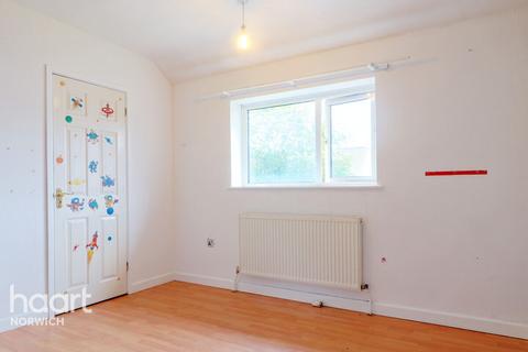 22 Antingham Road, Norwich, NR7 9TA