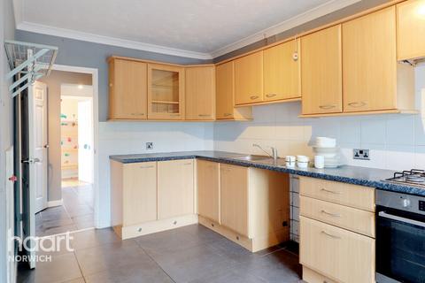 22 Antingham Road, Norwich, NR7 9TA