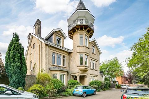 2 bedroom apartment for sale, Castlebar Hill, London, W5