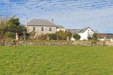 5 bedroom property with land for sale - Longdowns, Penryn