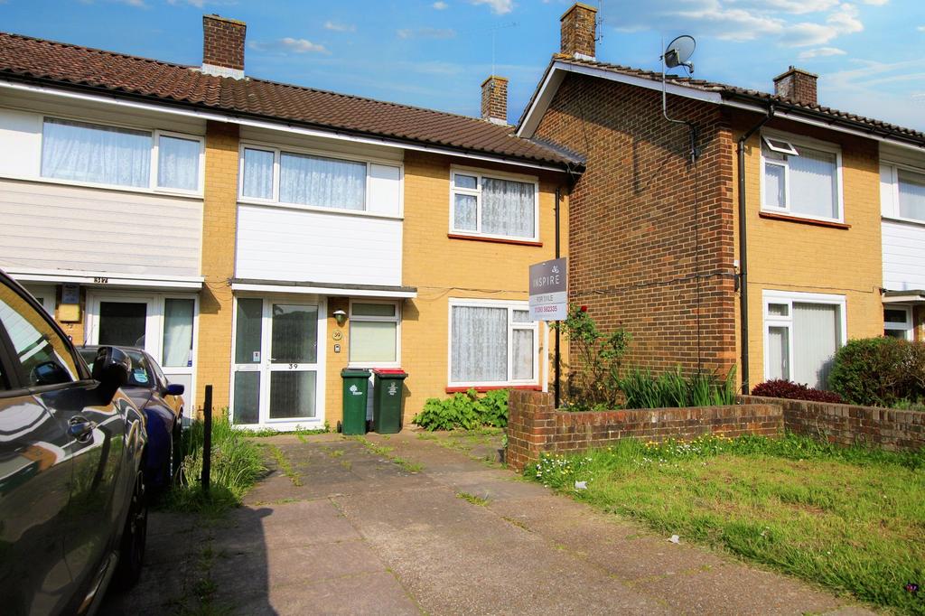 Crawley, Crawley RH10 3 bed terraced house for sale £325,000
