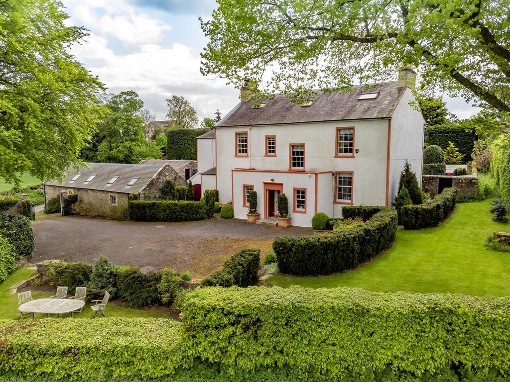Lilliesleaf, Melrose, Scottish Borders, TD6 7 bed detached house for