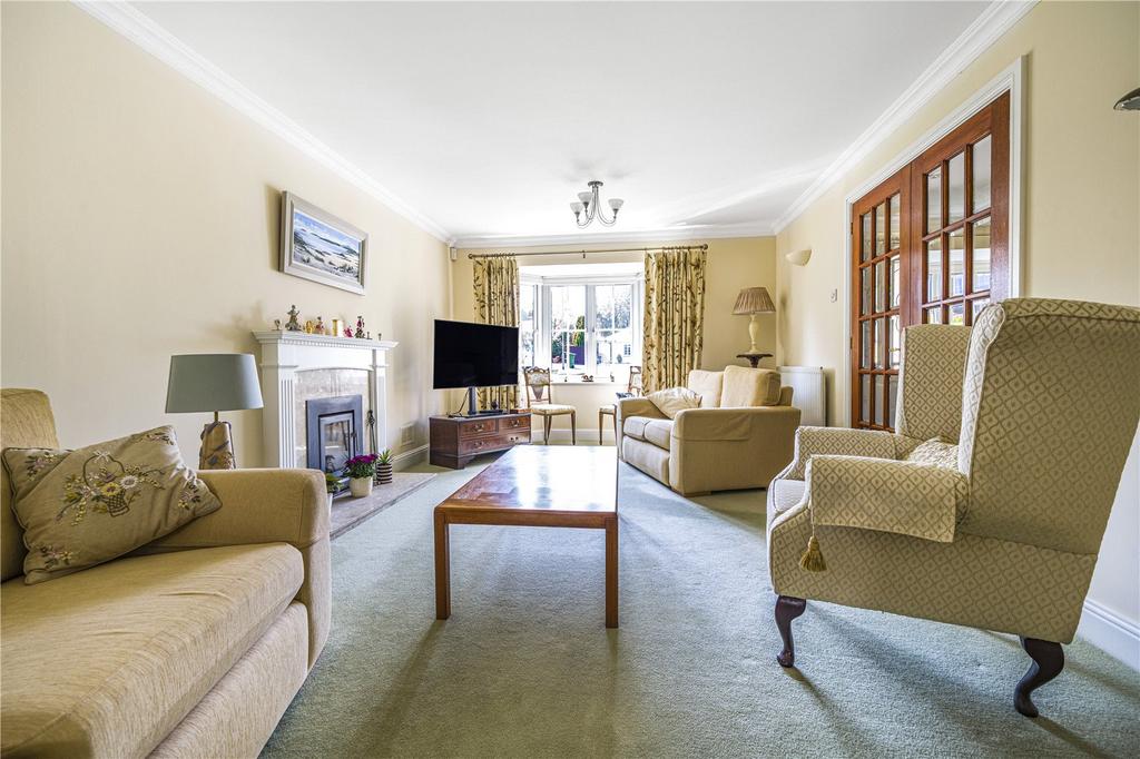 Chinston Close, Honiton, Devon, EX14 4 bed bungalow for sale £567,500