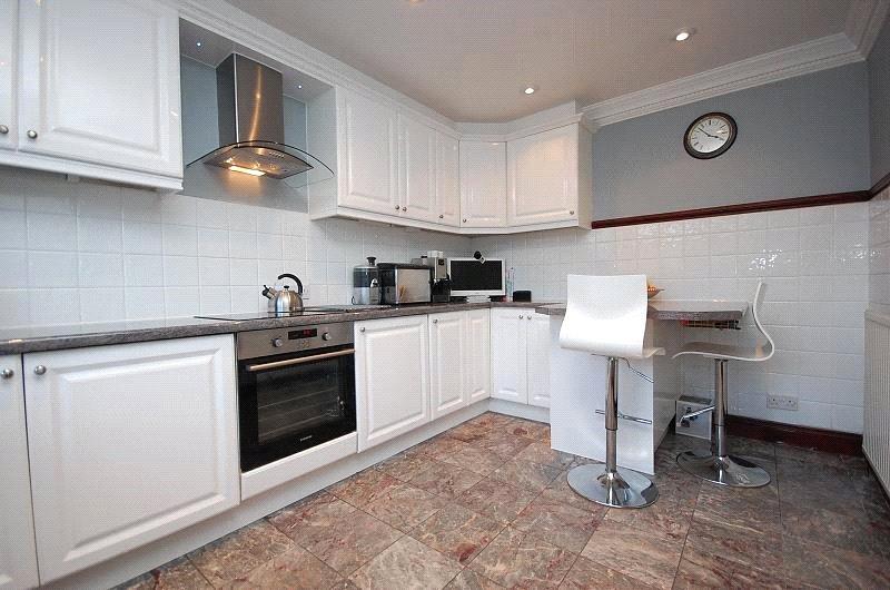 Kitchen/Breakfast Ro