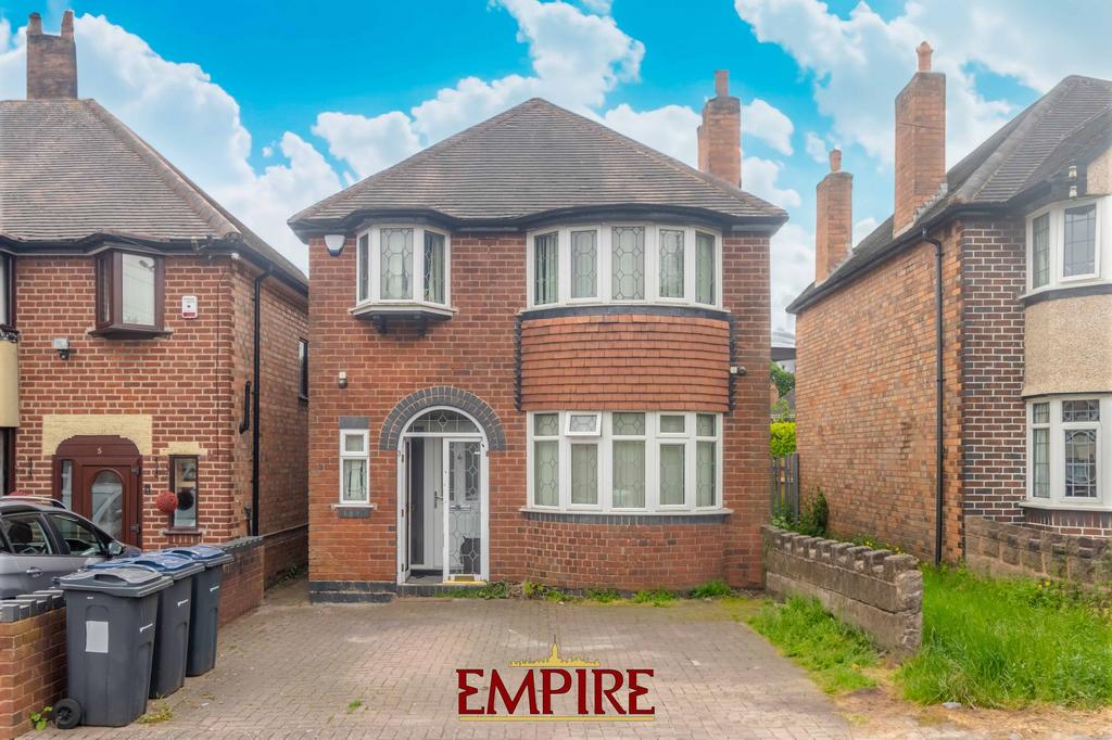 Farnol Road, Birmingham, B26 3 bed detached house for sale £330,000