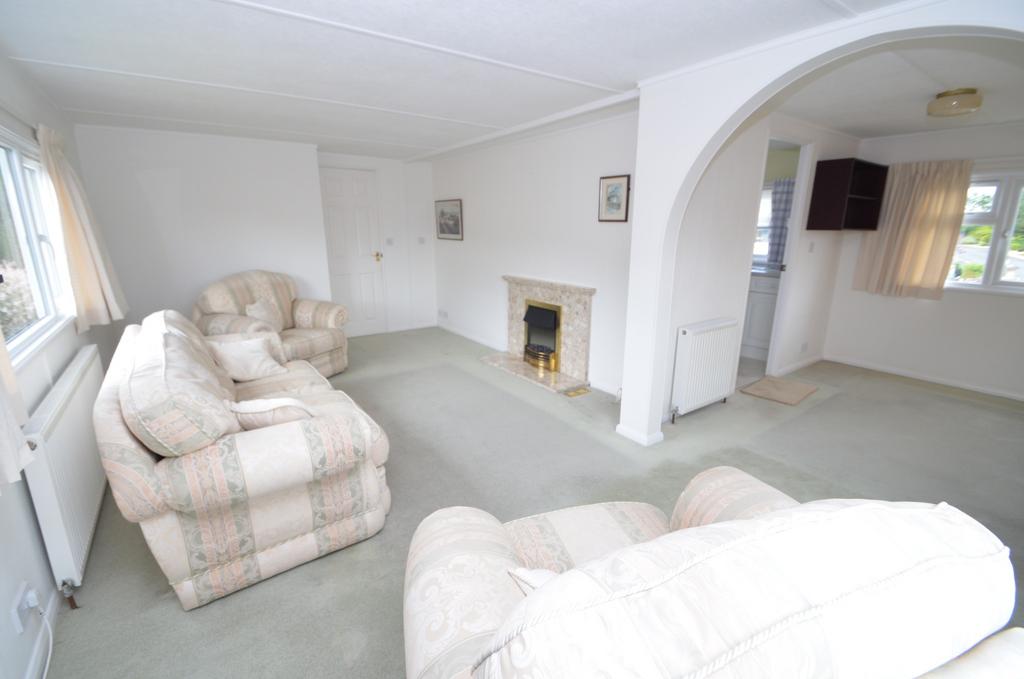 Clyst St Mary, Exeter EX5 2 bed park home for sale £190,000