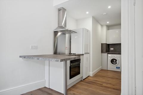2 bedroom apartment for sale - Strathcona Drive, Flat 1/2, Kelvindale, Glasgow, G13 1JQ