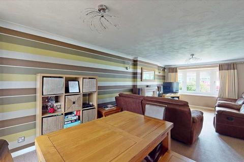 3 bedroom detached house for sale - Megfield, Westhoughton