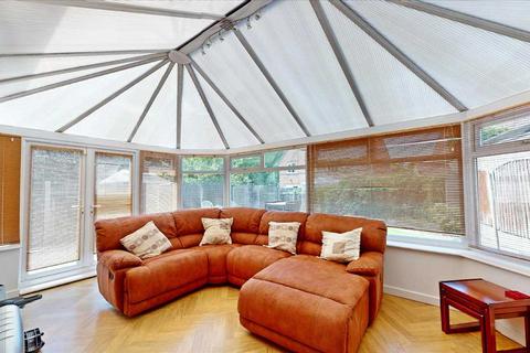 3 bedroom detached house for sale - Megfield, Westhoughton