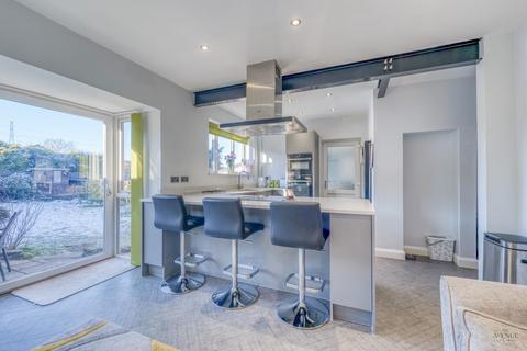 62 Elmtree Road, Sutton Coldfield, B74 3RX