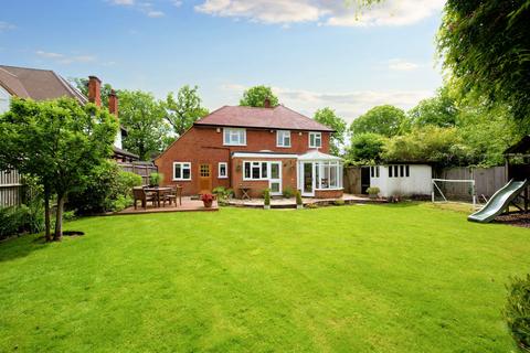 Shabra Oakshade Road, Oxshott, Leatherhead, KT22 0LF