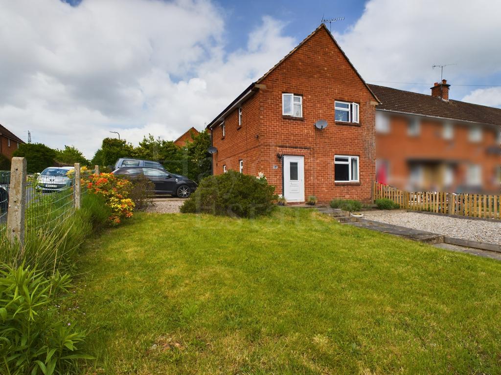 All Saints Avenue, Bewdley, DY12 1EQ 3 bed end of terrace house for