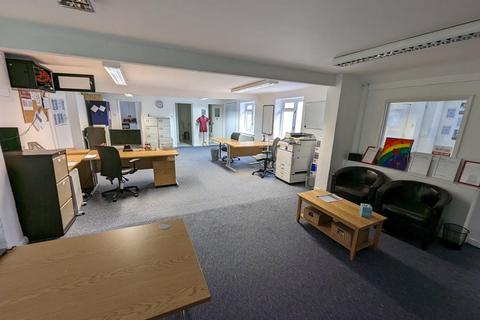 Office to rent, Loseley Park, Unit 6, Home Farm, Guildford, GU3 1HS
