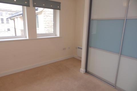 2 bedroom flat to rent, Cornmill View, Horsforth, Leeds, West Yorkshire, UK, LS18