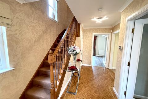 4 Brambling Road, Carnbroe, Coatbridge, ML5 4UP