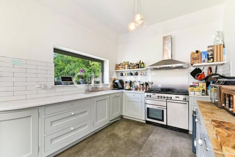 4 bedroom semi-detached house for sale - Langford Crescent, Cockfosters