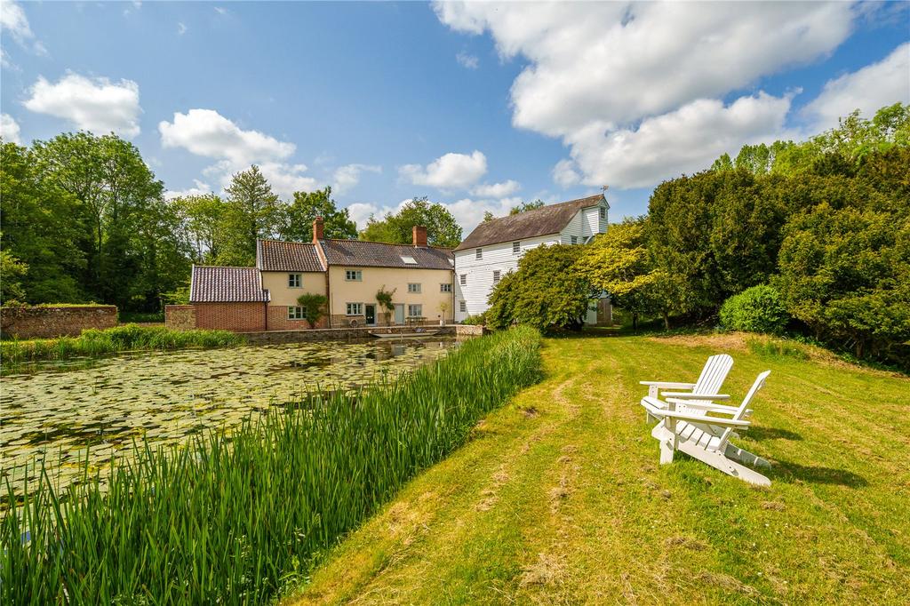 Thetford Road, Ixworth, Bury St Edmunds, Suffolk, IP31 5 bed detached