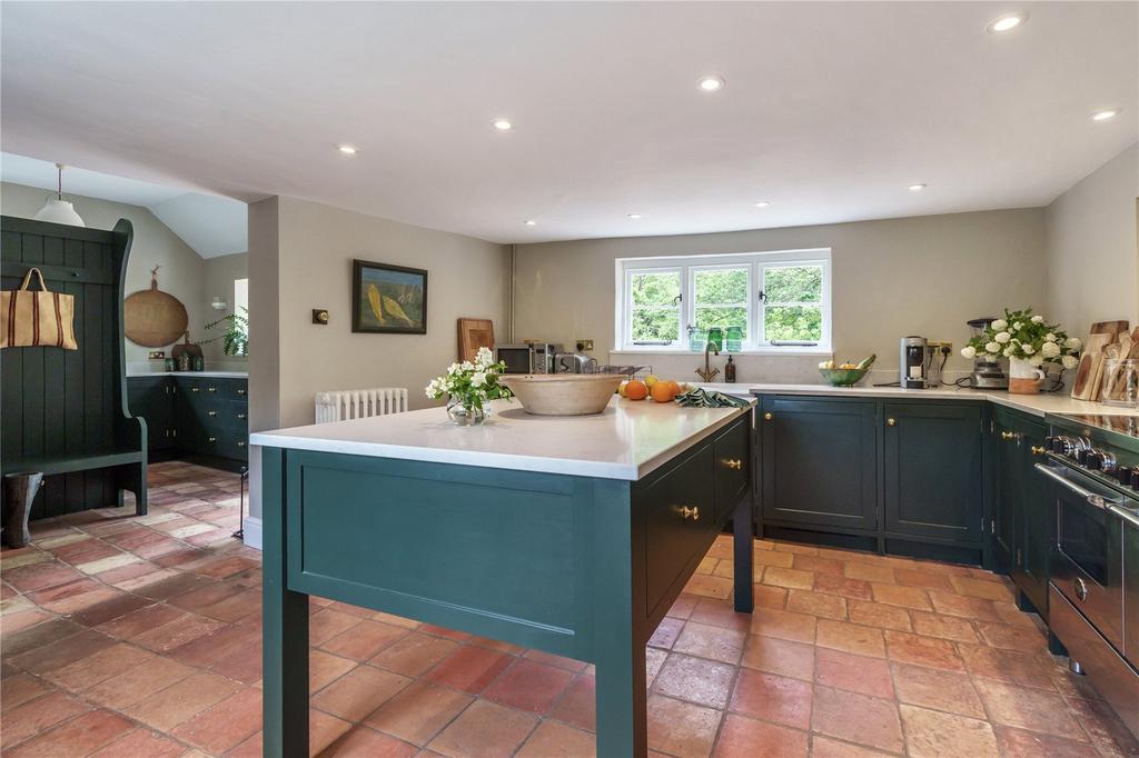 Thetford Road, Ixworth, Bury St Edmunds, Suffolk, IP31 5 bed detached