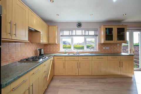 19 Balmoral Road, Elderslie, Johnstone, PA5 9QT
