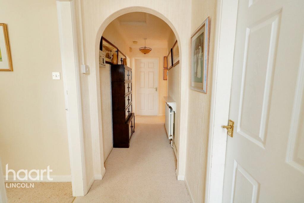 Shearwater Road, Birchwood 3 bed detached bungalow for sale £250,000