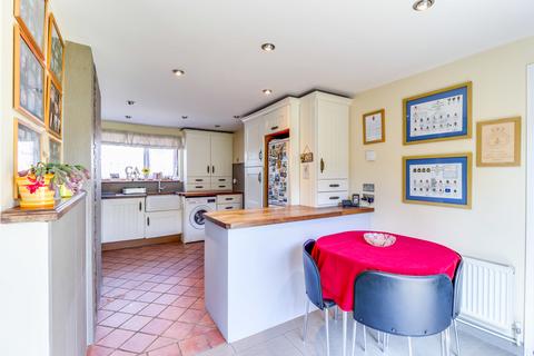 3 bedroom semi-detached house for sale, Woodburn Close, Thundersley