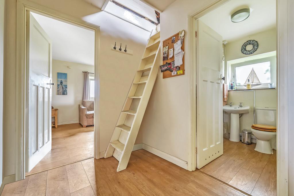 Cottage Entrance Hall