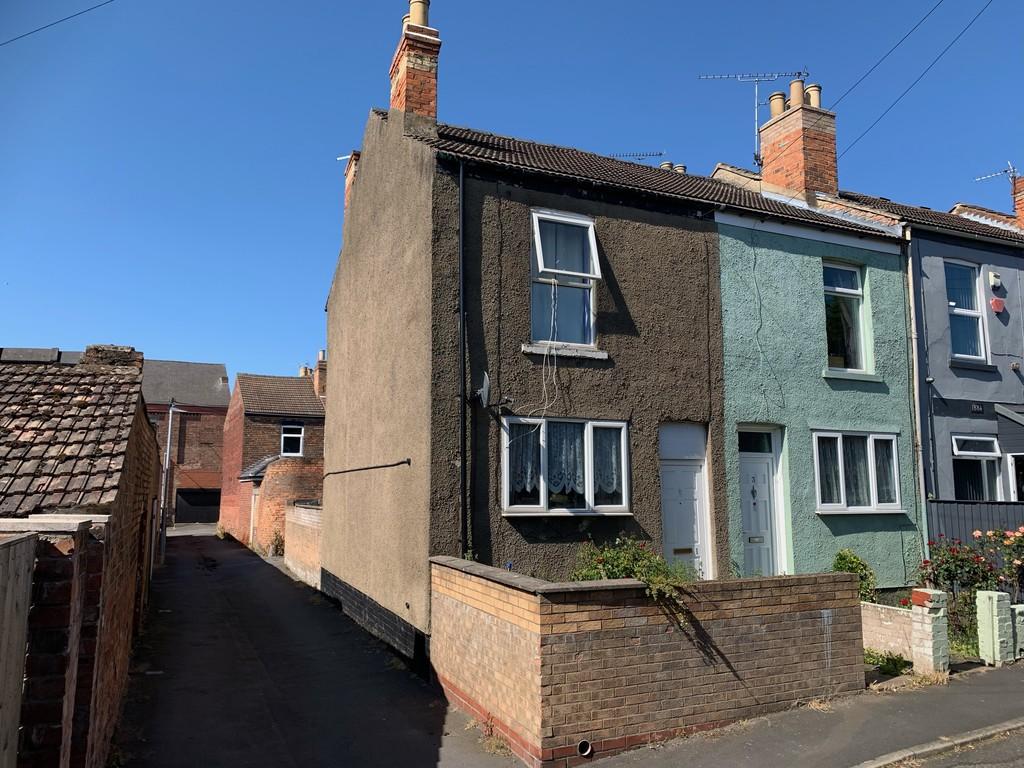Florence Terrace, Gainsborough 3 bed end of terrace house to rent £