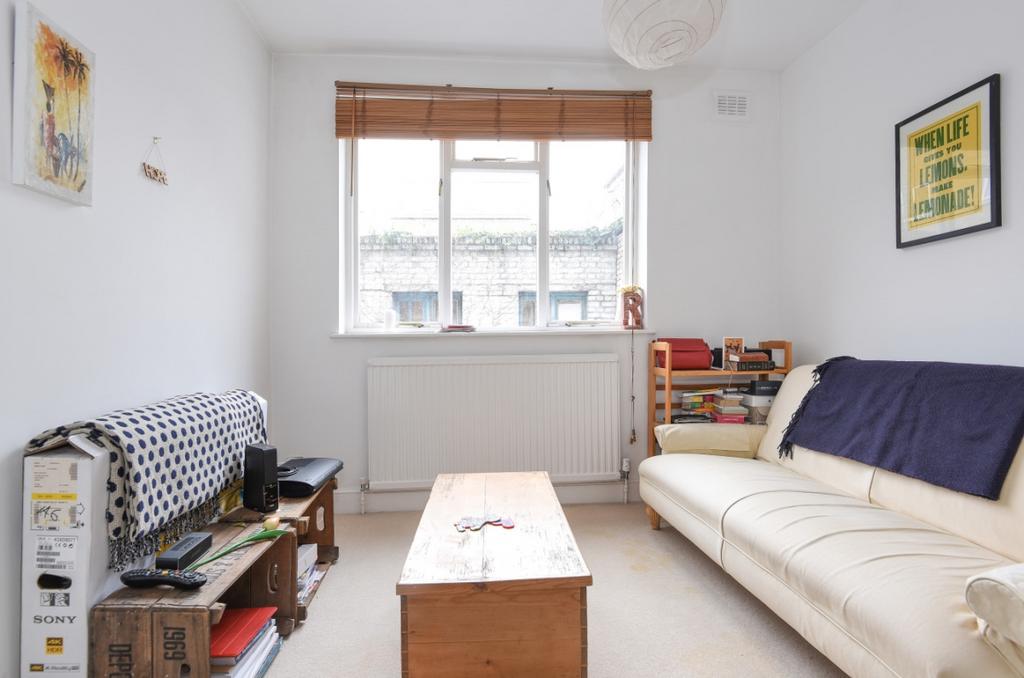 Marlborough Road Archway N19 1 bed apartment to rent £1,500 pcm (£346 pw)