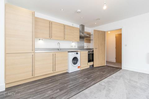 2 bedroom apartment to rent, Duncansby House, Prospect Place, Cardiff Bay