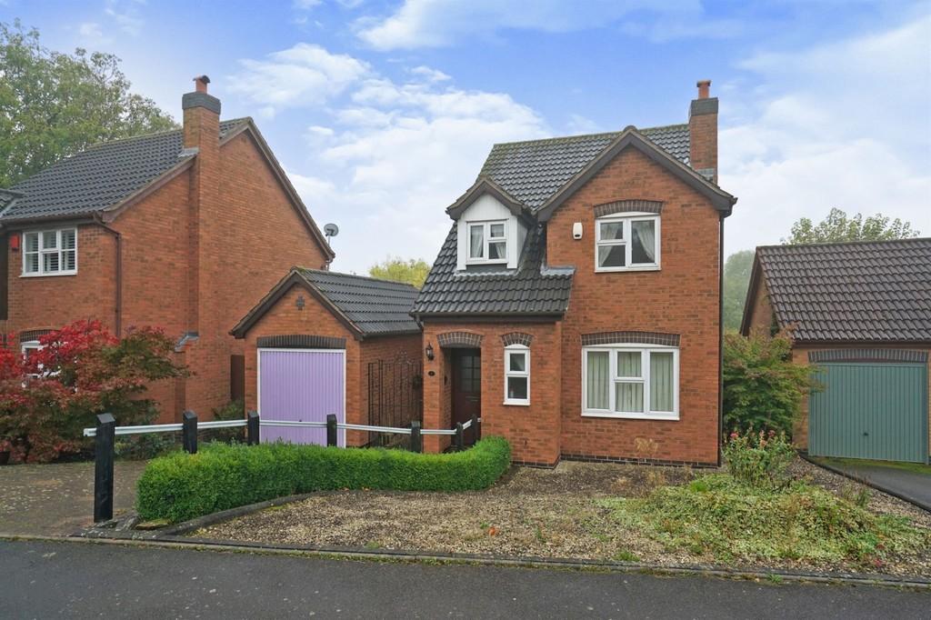 Wetherel Road, BurtononTrent 3 bed detached house for sale £280,000