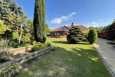 3 bedroom detached bungalow for sale, Delph Fields, Long Sutton