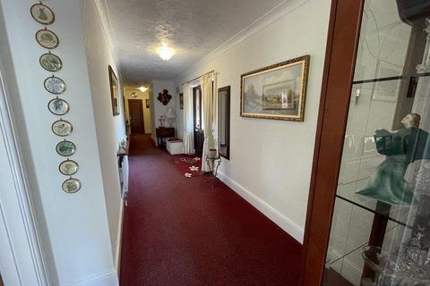 2 Delph Fields, Long Sutton, Spalding, PE12 9BJ