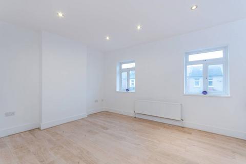 1 bedroom flat for sale - South Lane, New Malden, KT3