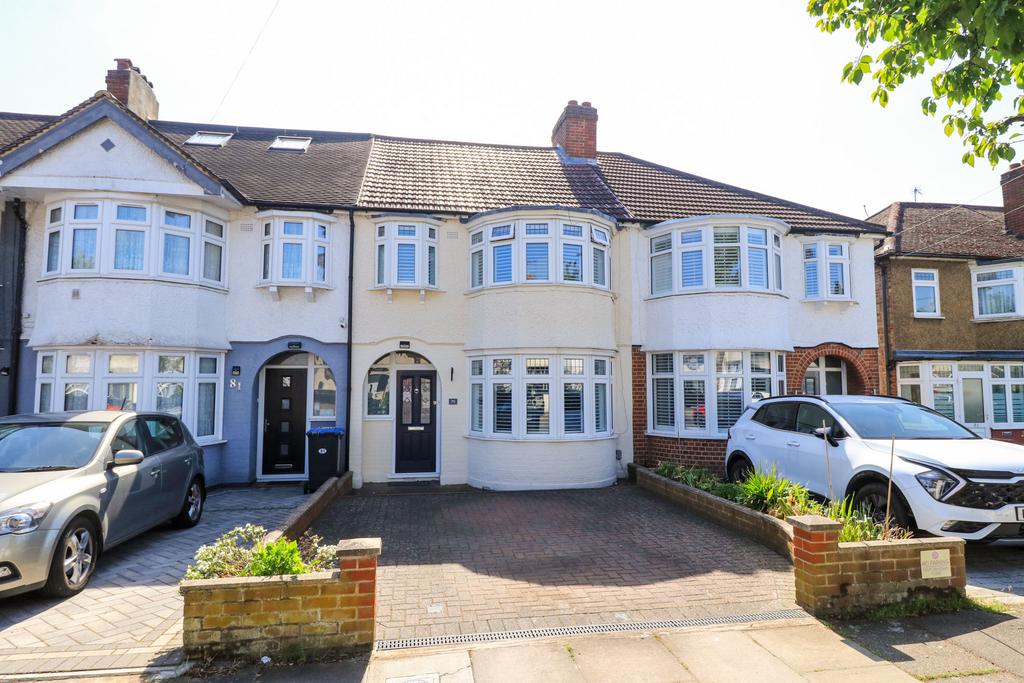 Tynemouth Drive, EN1 3 bed terraced house for sale £484,995