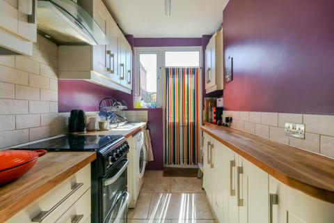 79 Tynemouth Drive, Enfield, EN1 4LP