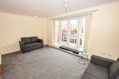 3 bedroom house to rent, Mackworth Street, Hulme, Manchester, M15