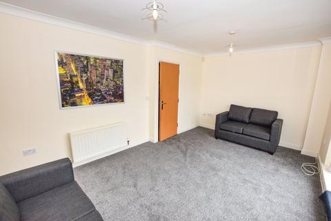 3 bedroom house to rent, Mackworth Street, Hulme, Manchester, M15