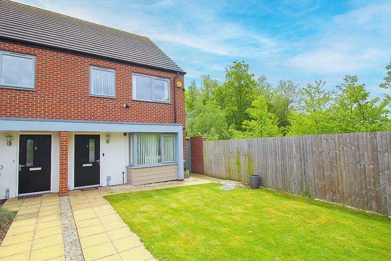 Thoresby Close, Bilston, WV14 0LF 3 bed semidetached house £245,000