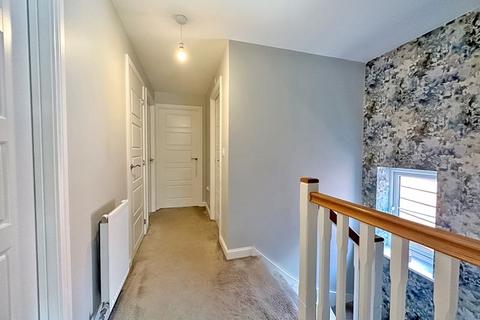23 Snetterton Gardens, Wolverhampton, WV10 6FE