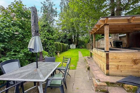 226 Lichfield Road, Bloxwich, Walsall, WS3 3DF