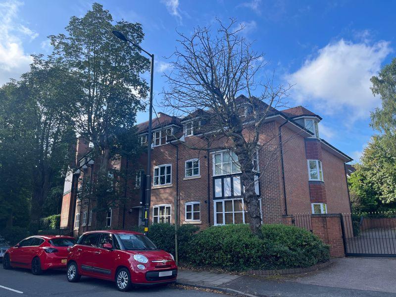 Belwell Gardens, Belwell Lane, Four Oaks, B74 4TR 2 bed apartment for