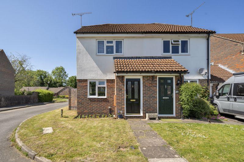 Holybourne, Alton, Hampshire 2 bed semidetached house for sale £349,950