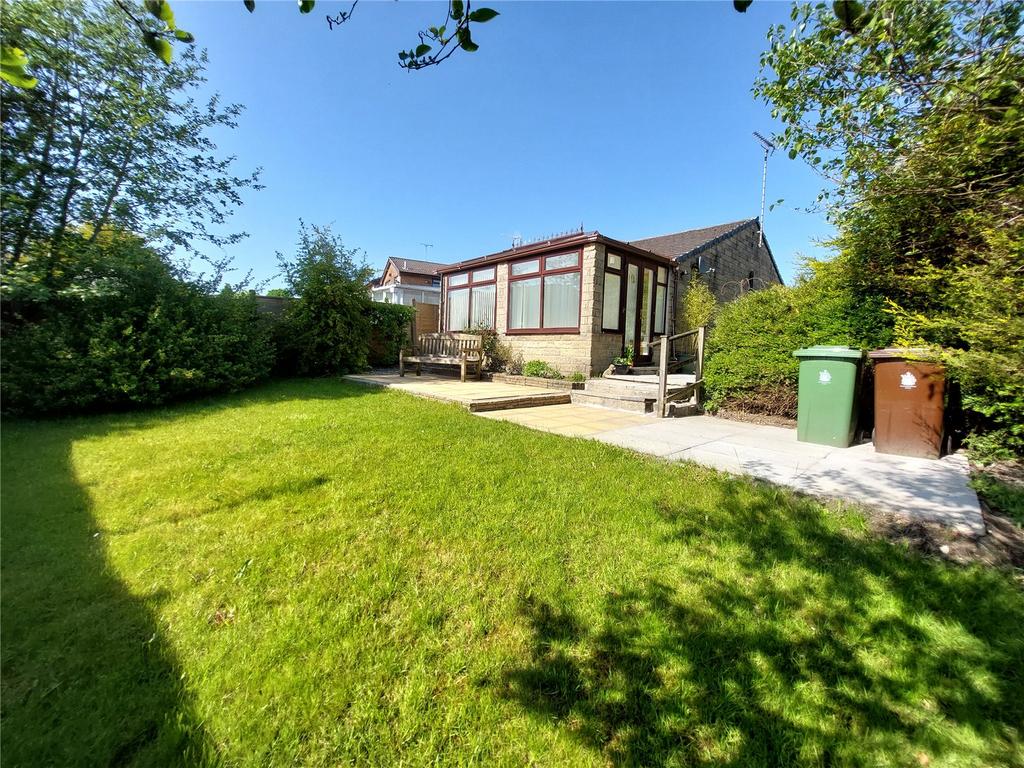 Hoghton Avenue, Bacup, Rossendale, OL13 2 bed semidetached bungalow for sale £229,950
