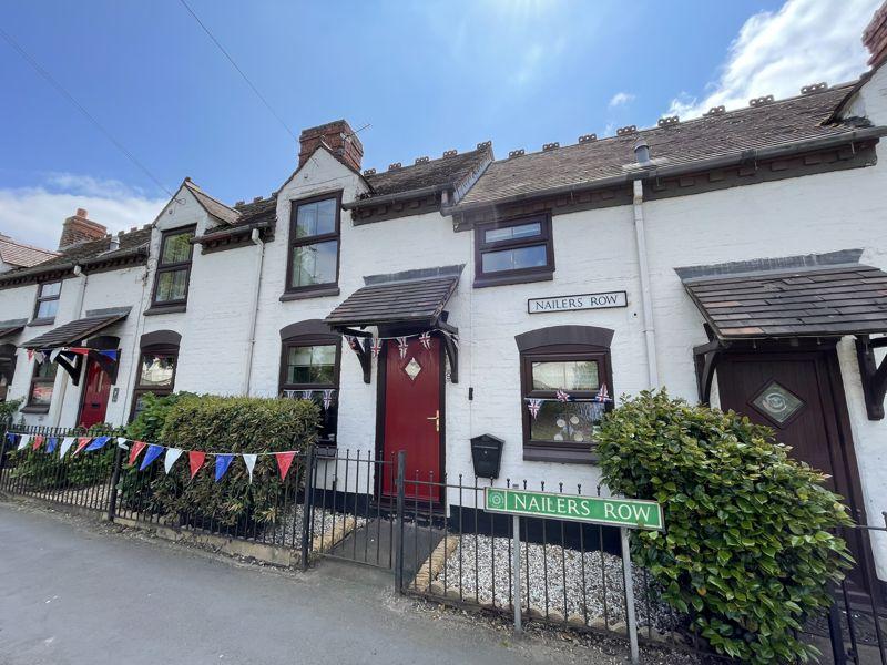 WOMBOURNE. Nailers Row 2 bed cottage for sale £200,000